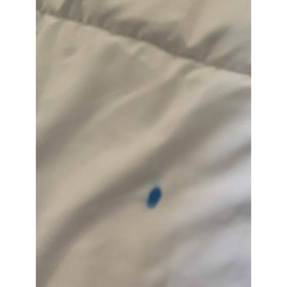 Twin White Comforter and Mattress Protector Box Spring Cover  Preowned - Picture 5 of 11